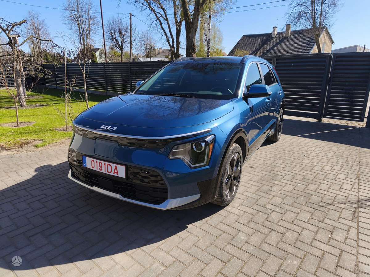 Kia Niro, 64 kWh, hatchback