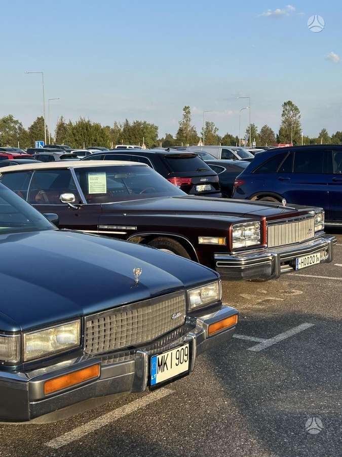 Cadillac DeVille, 4.5 l., Седан