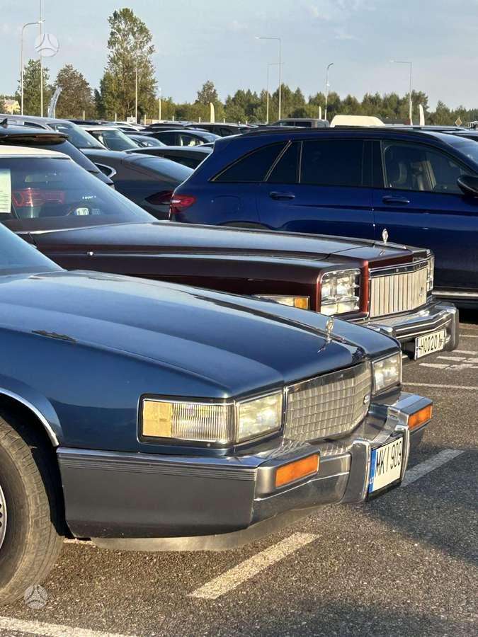 Cadillac DeVille, 4.5 l., Седан