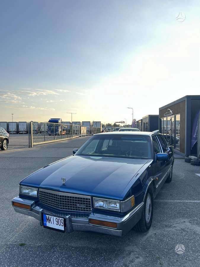 Cadillac DeVille, 4.5 l., Седан