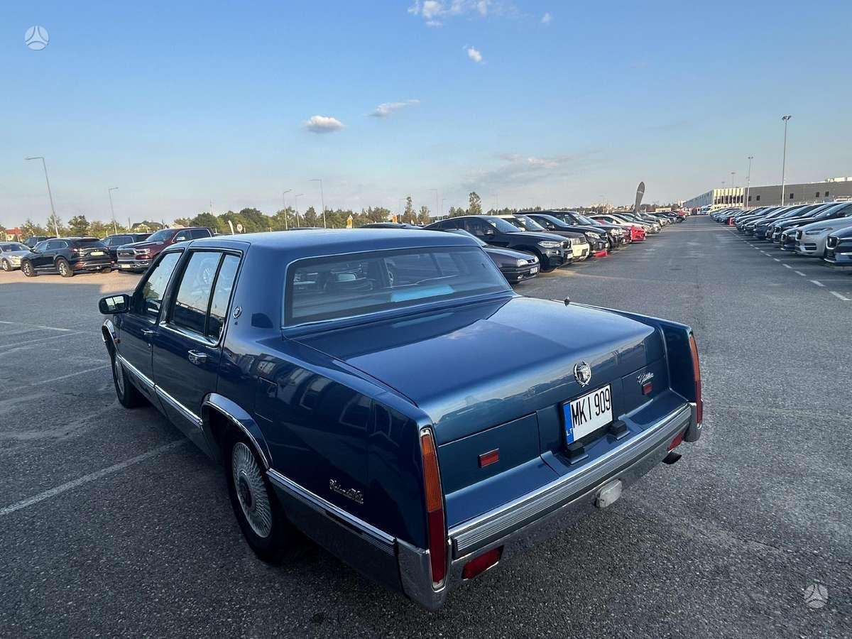 Cadillac DeVille, 4.5 l., Седан