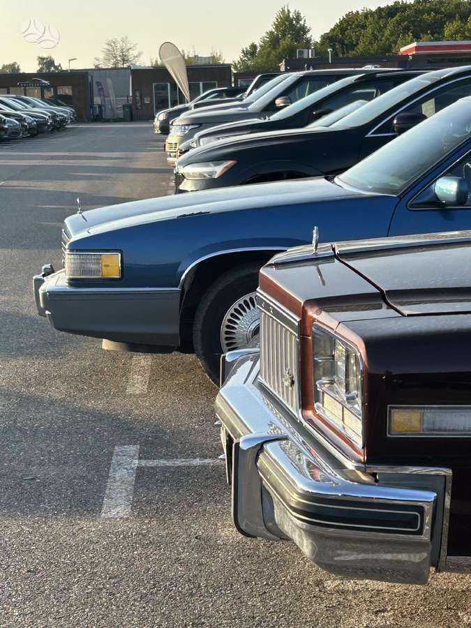 Cadillac DeVille, 4.5 l., Седан