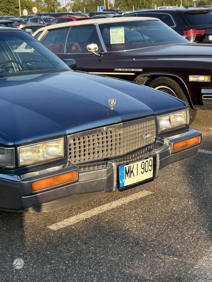 Cadillac DeVille, 4.5 l., Седан