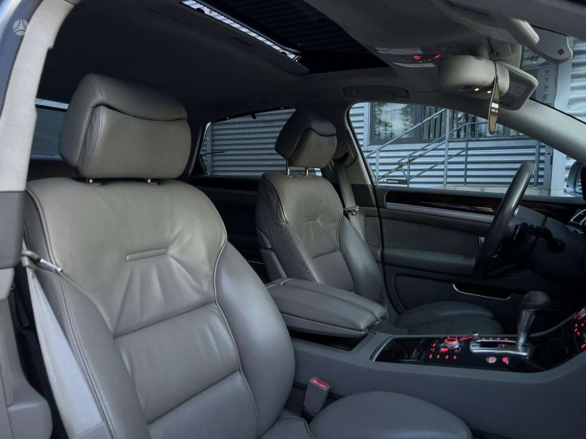 Audi A8, 4.2 l., limousine