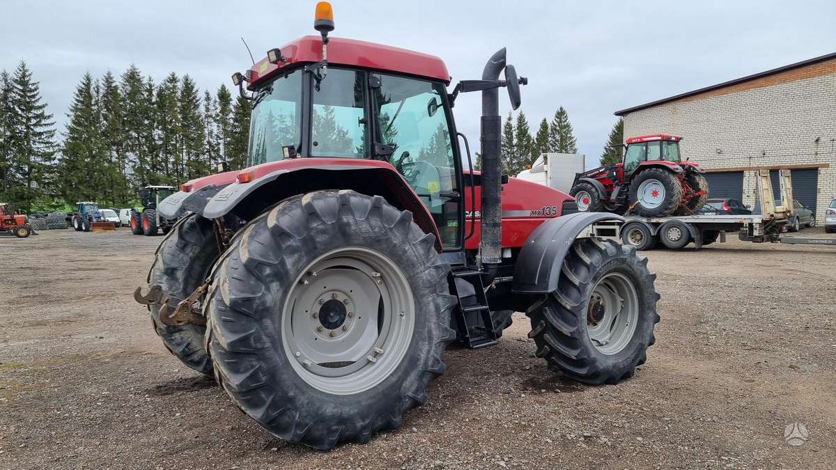 Case-IH MX135, тракторы
