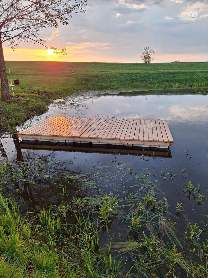 Savadarbis, Plūduriuojantis lieptas/plaustas