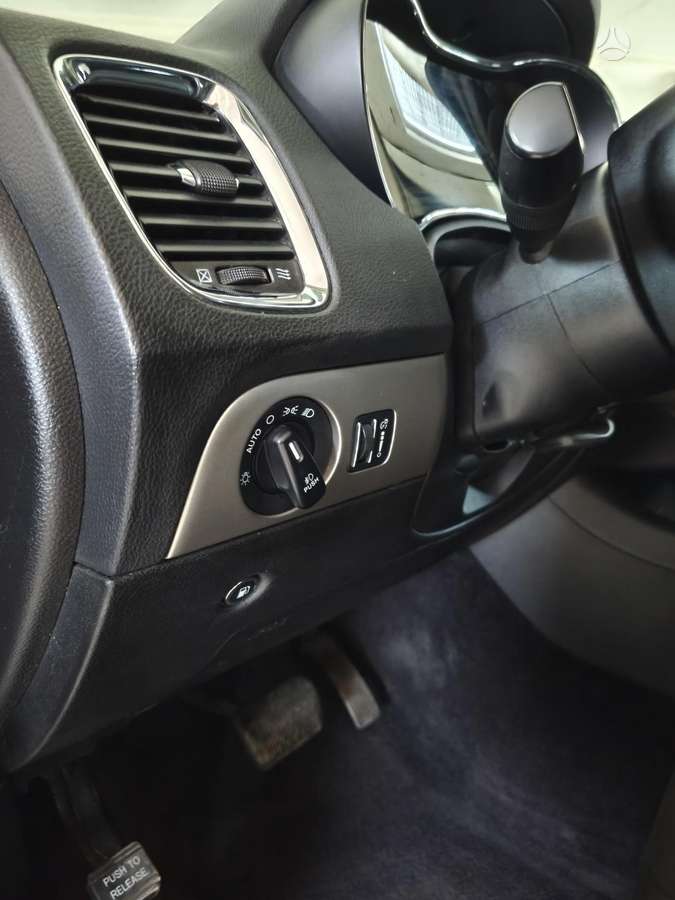 Dodge Durango, 3.6 l., off-road / crossover