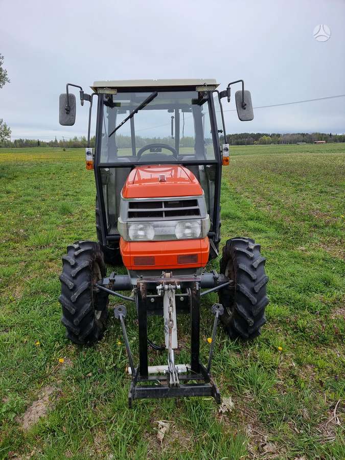 Kubota GL 32, tractors