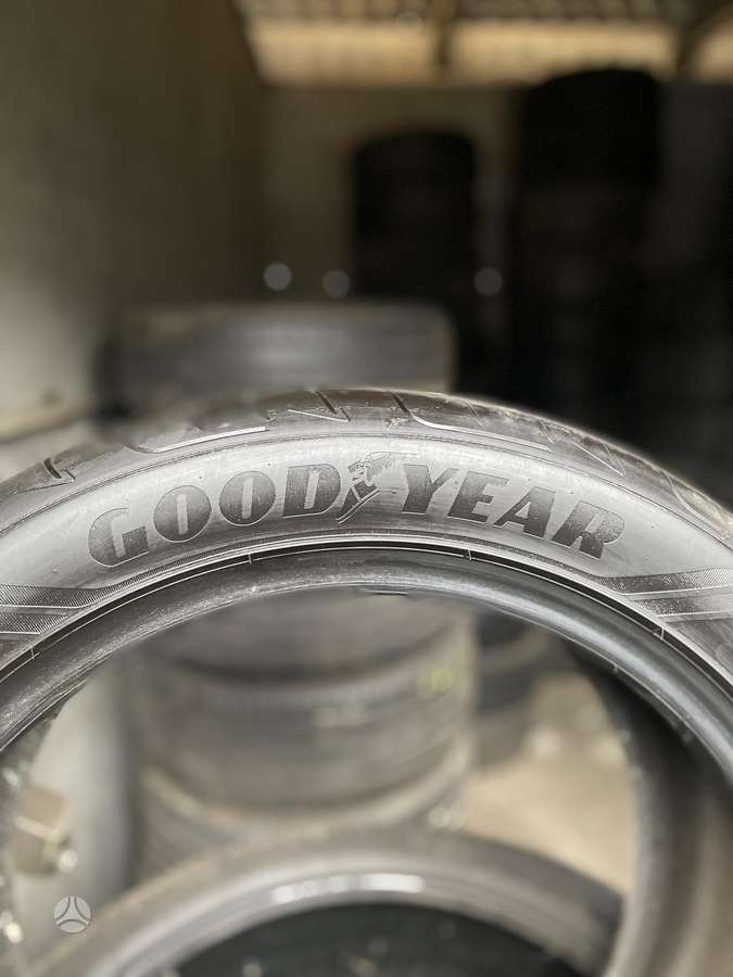 Goodyear, vasarinės 245/45 R18