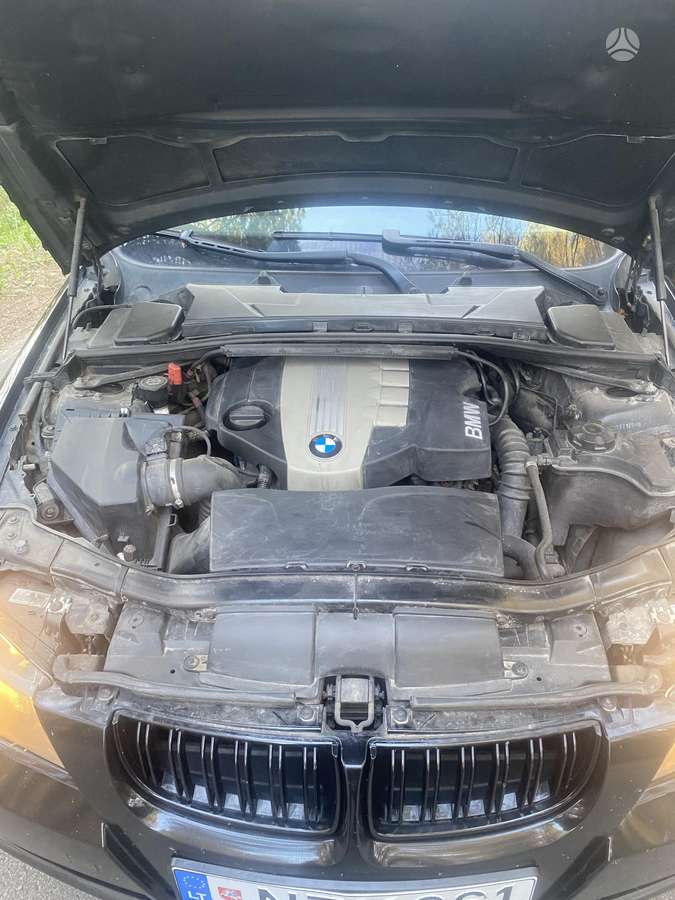 BMW 318, 2.0 l., wagon