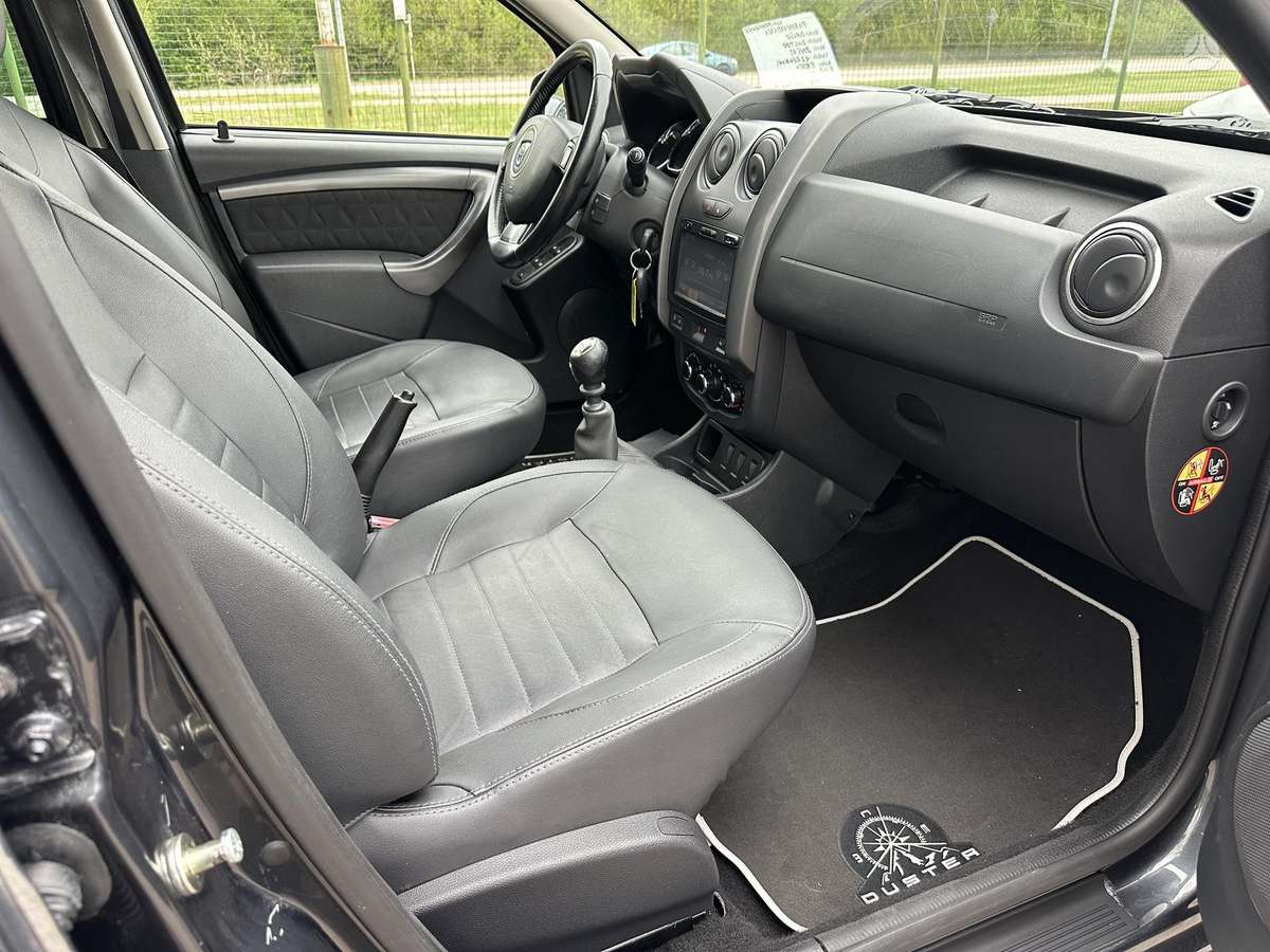 Dacia Duster, 1.2 l., off-road / crossover