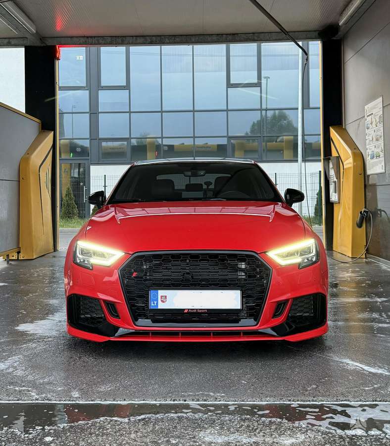Audi S3, 2.0 l., Седан