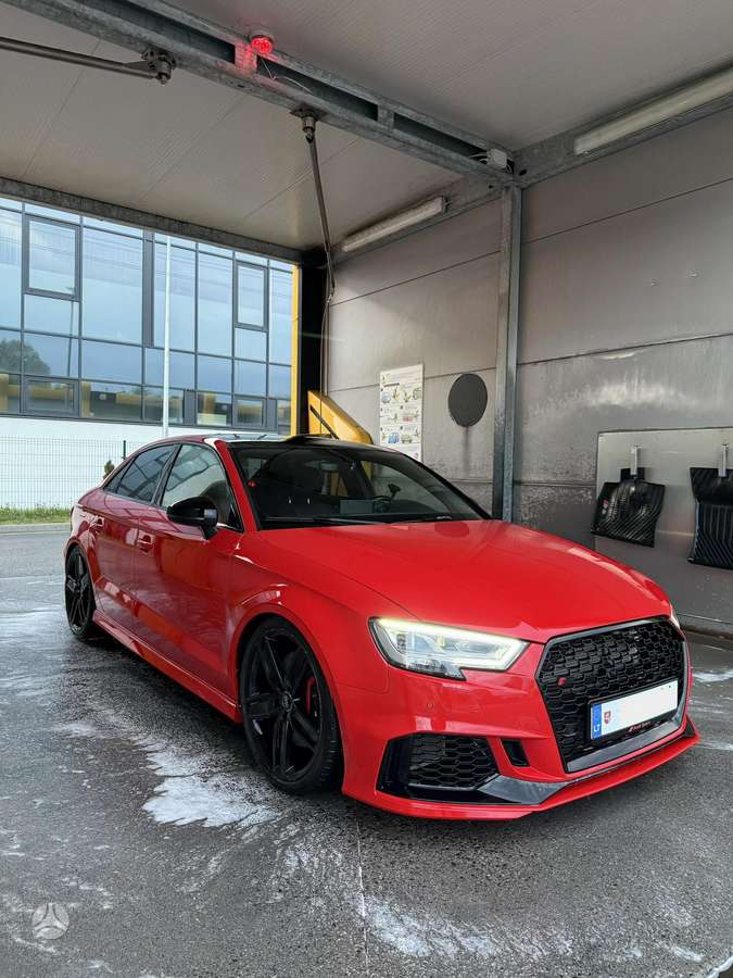 Audi S3, 2.0 l., Седан