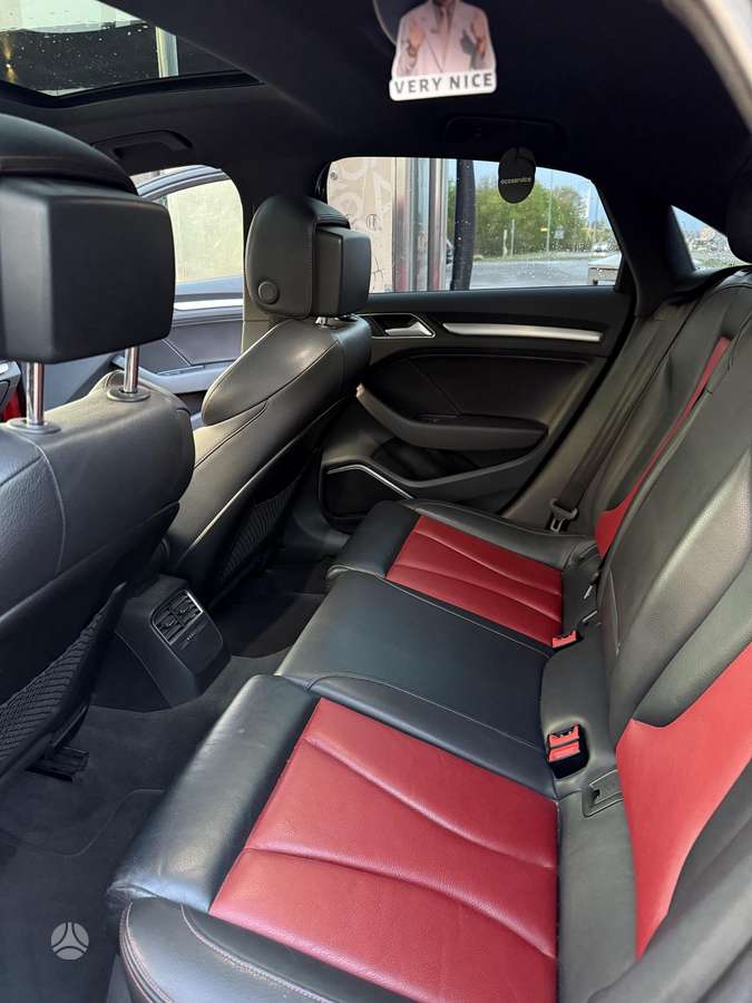 Audi S3, 2.0 l., Седан