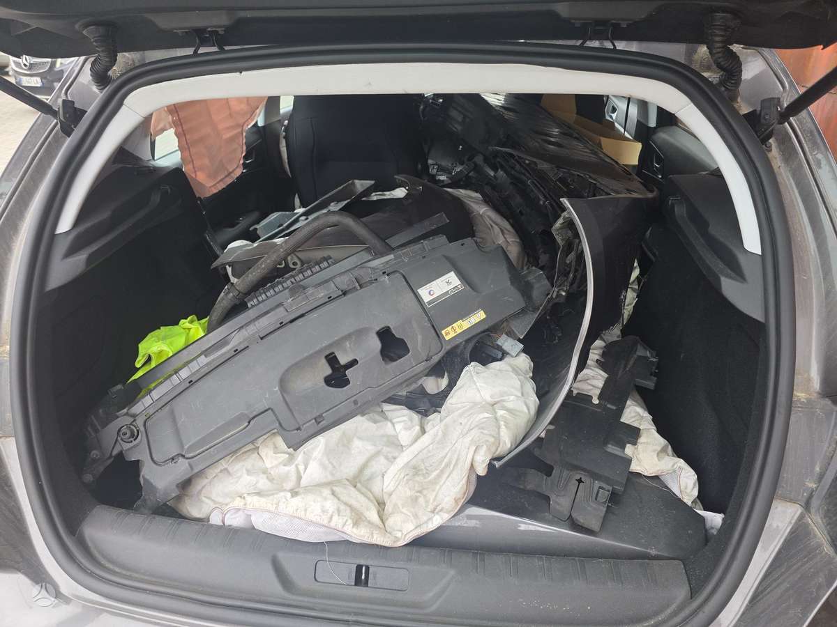 Peugeot 308 - 2