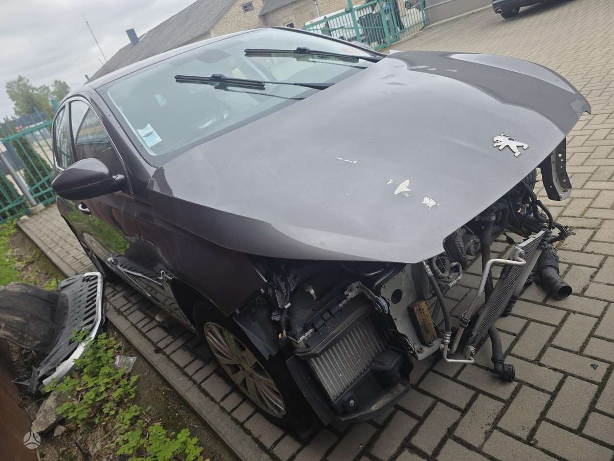 Peugeot 308 - 6