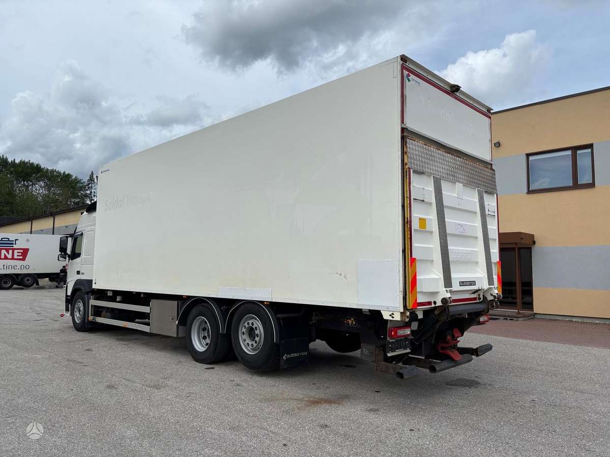 Volvo FM500, refrigerated trucks