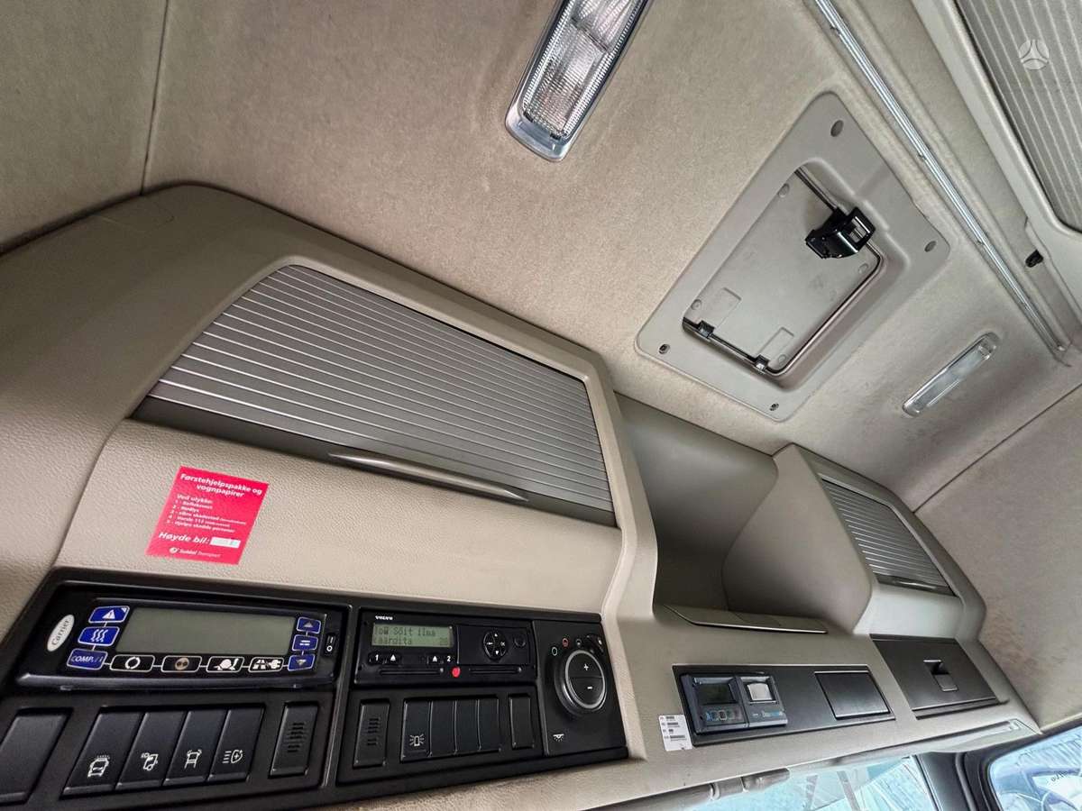 Volvo FM500, refrigerated trucks
