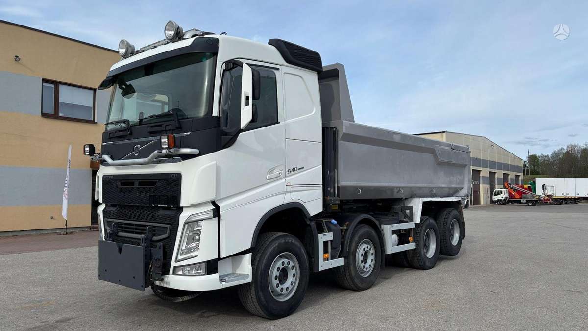 Volvo FH540, самосвалы