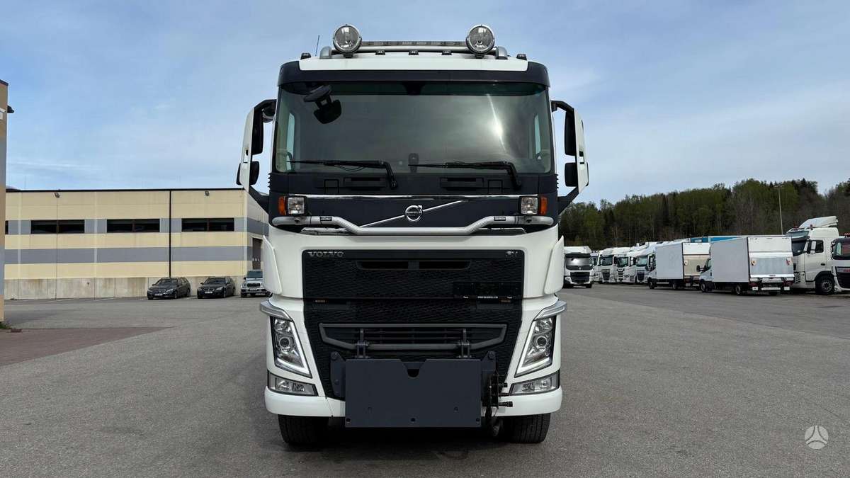 Volvo FH540, самосвалы