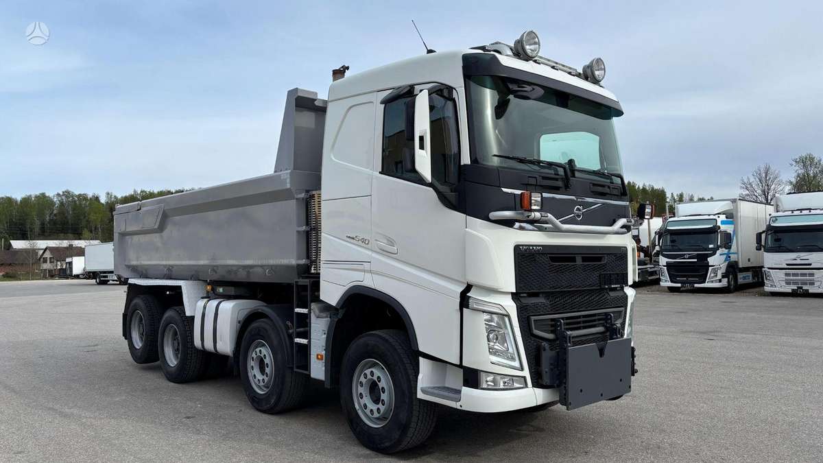 Volvo FH540, самосвалы