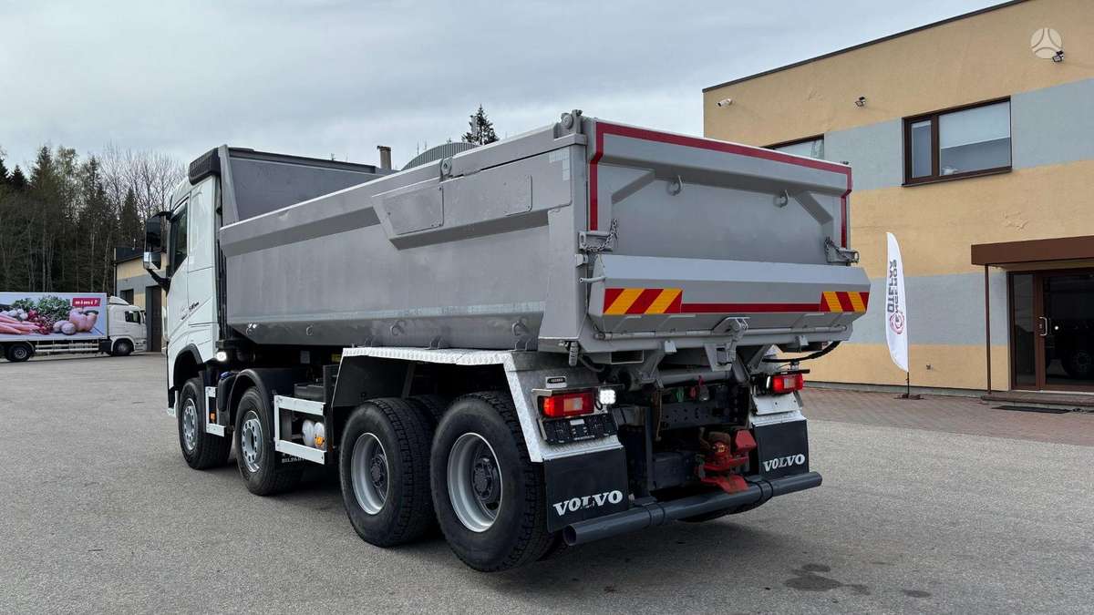 Volvo FH540, самосвалы