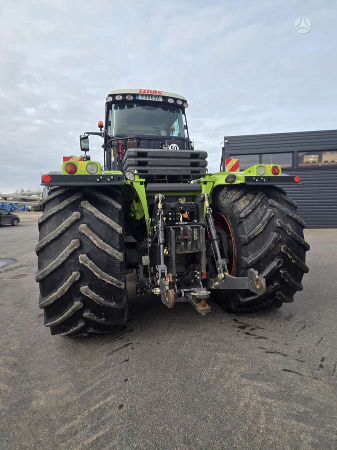 Claas Xerion 5000, traktoriai