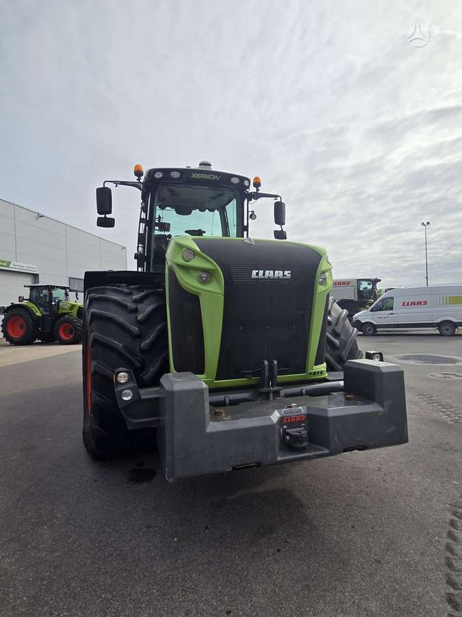 Claas Xerion 5000, tractors