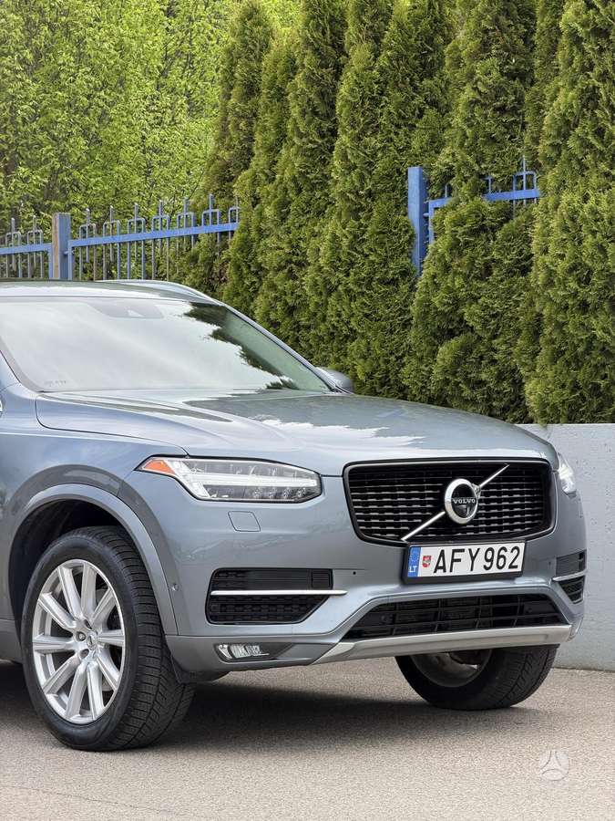 Volvo XC90 - 7