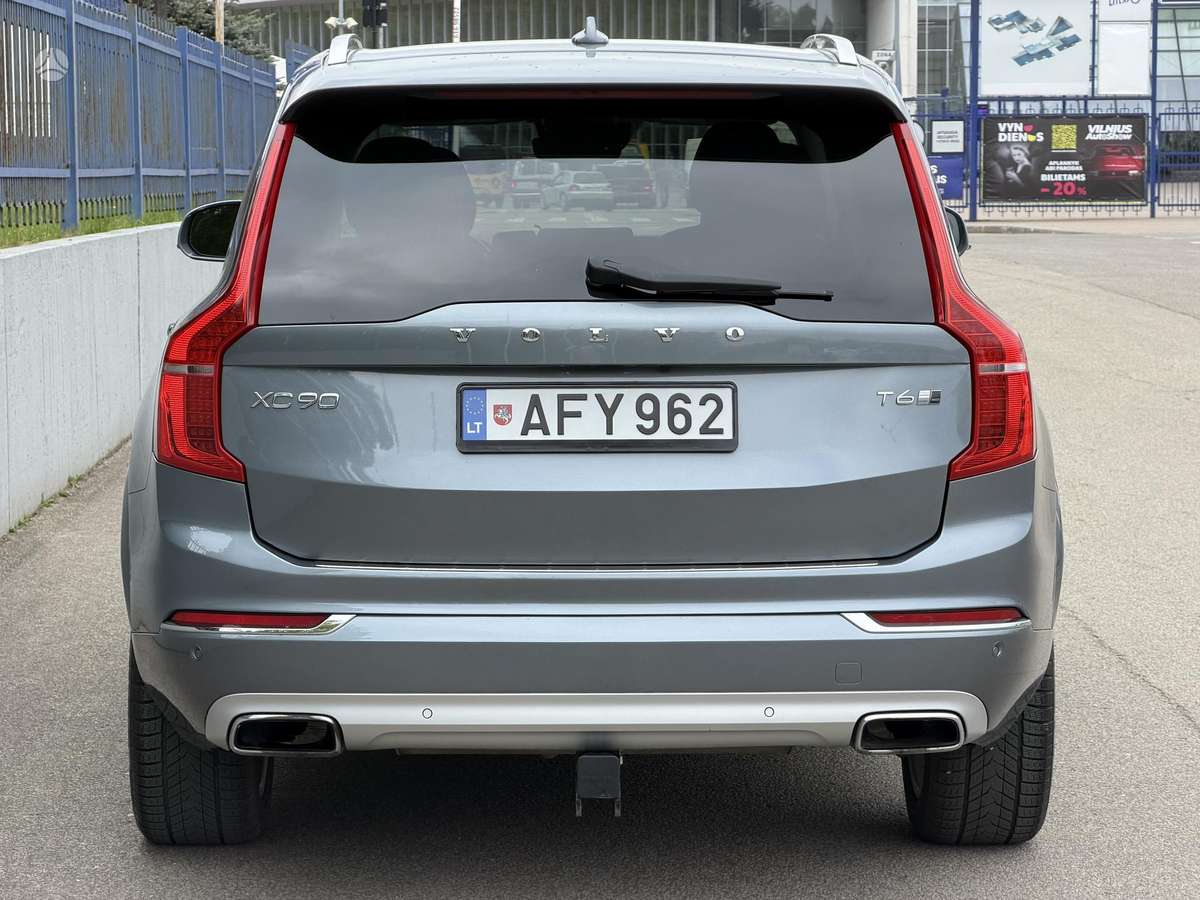 Volvo XC90 - 3