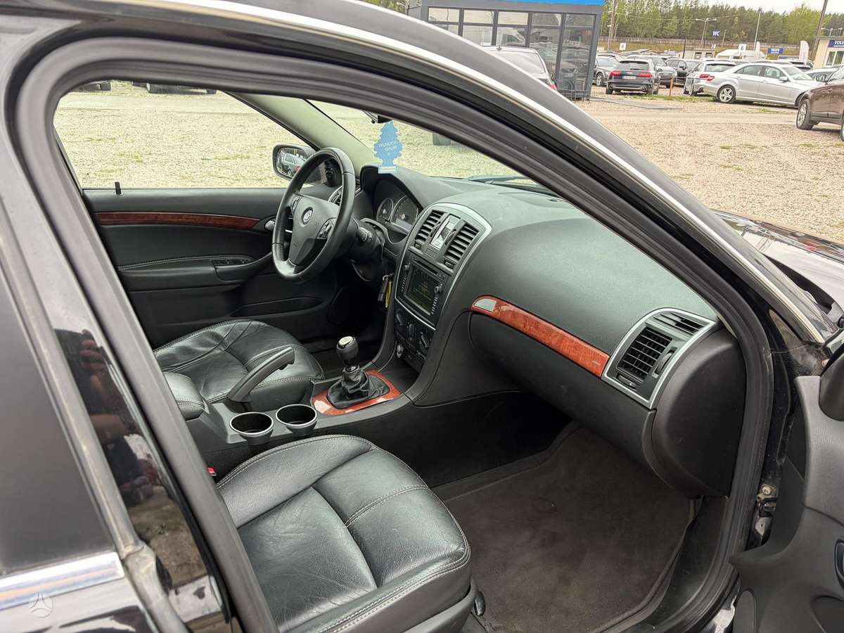 Cadillac BLS, 2.0 l., Седан