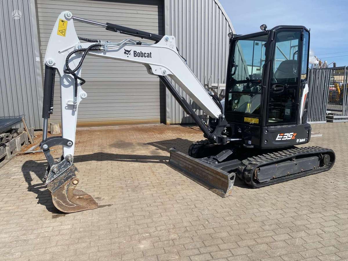 Bobcat E35z, mini ekskavatoriai