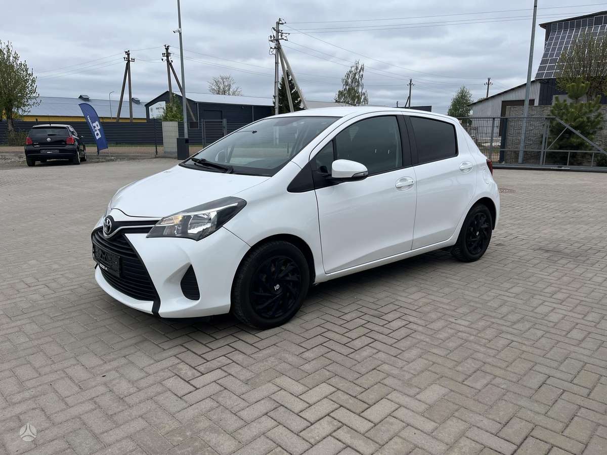 Toyota Yaris, 1.0 l., hatchback