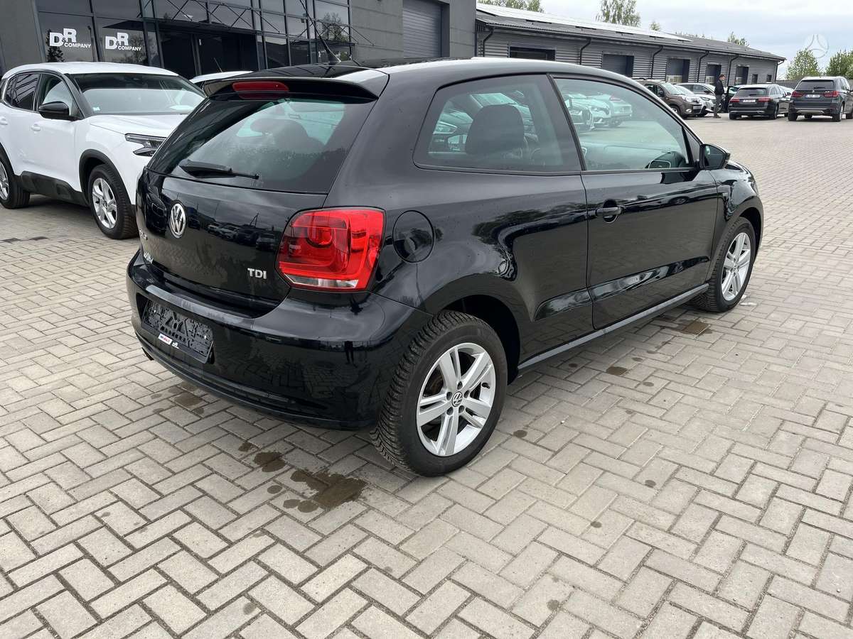 Volkswagen Polo - 8