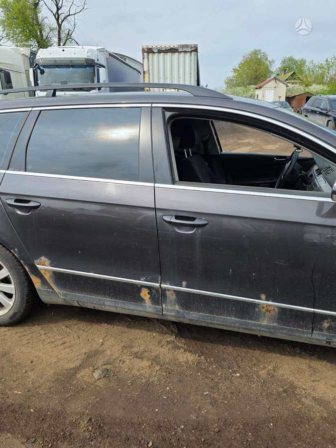 Volkswagen Passat for parts