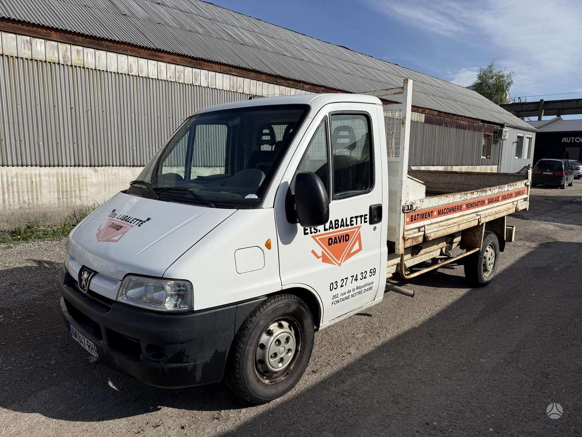 Peugeot Boxer, hooklift trucks