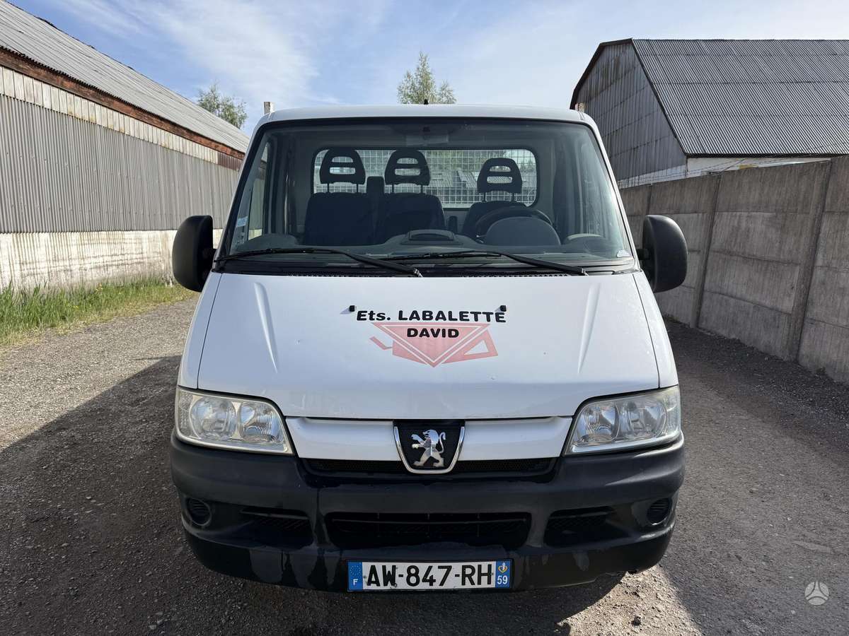 Peugeot Boxer, hooklift trucks