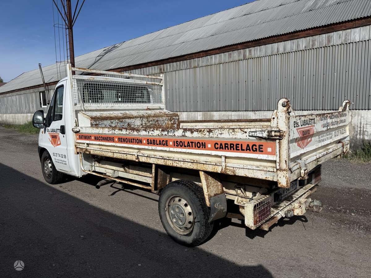 Peugeot Boxer, hooklift trucks