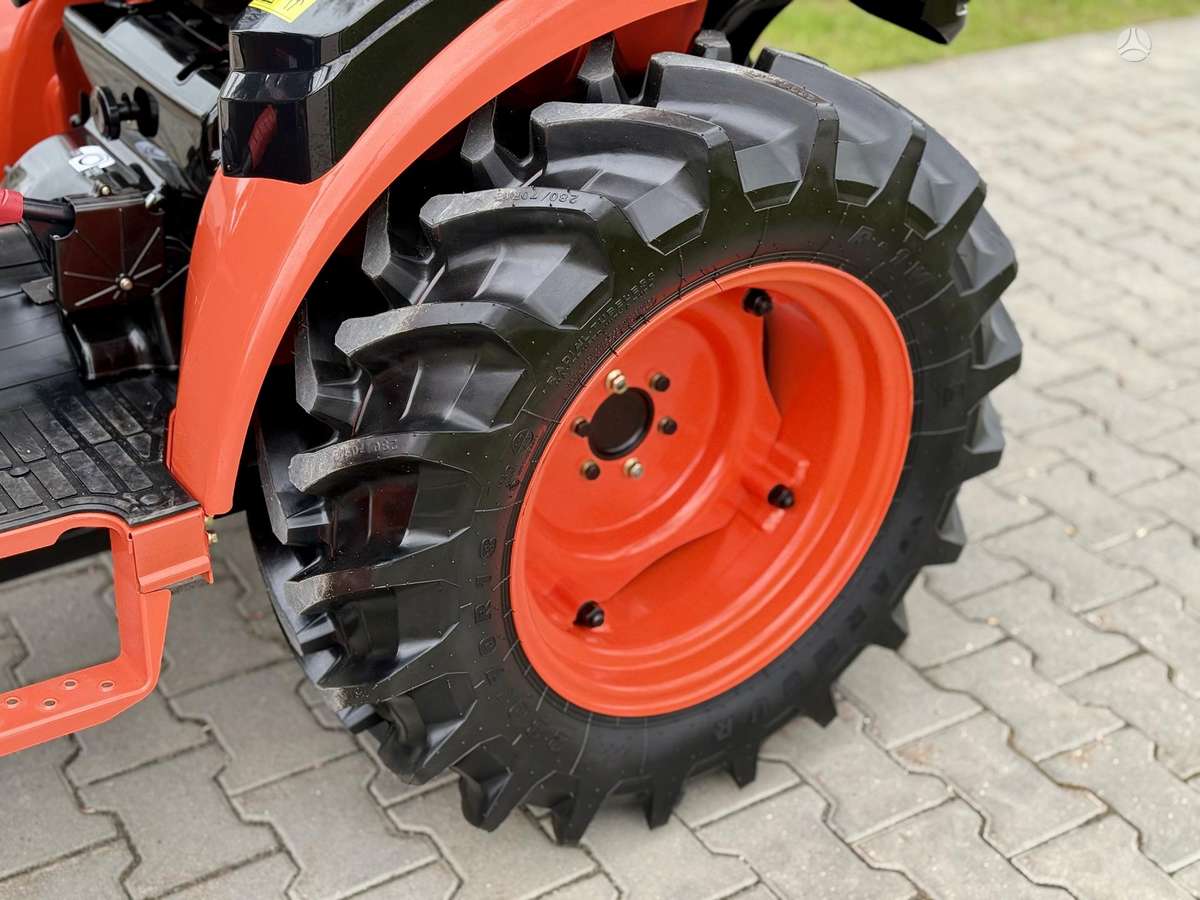 Hinomoto HM3030, тракторы