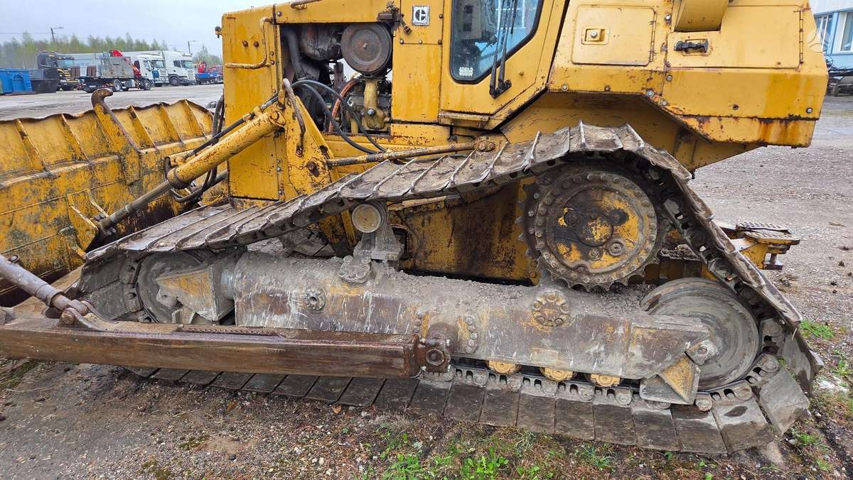 Caterpillar D4H, bulldozer