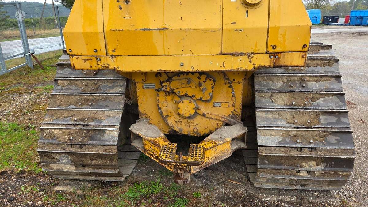 Caterpillar D4H, bulldozer