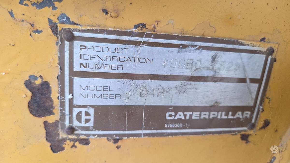 Caterpillar D4H, бульдозеры