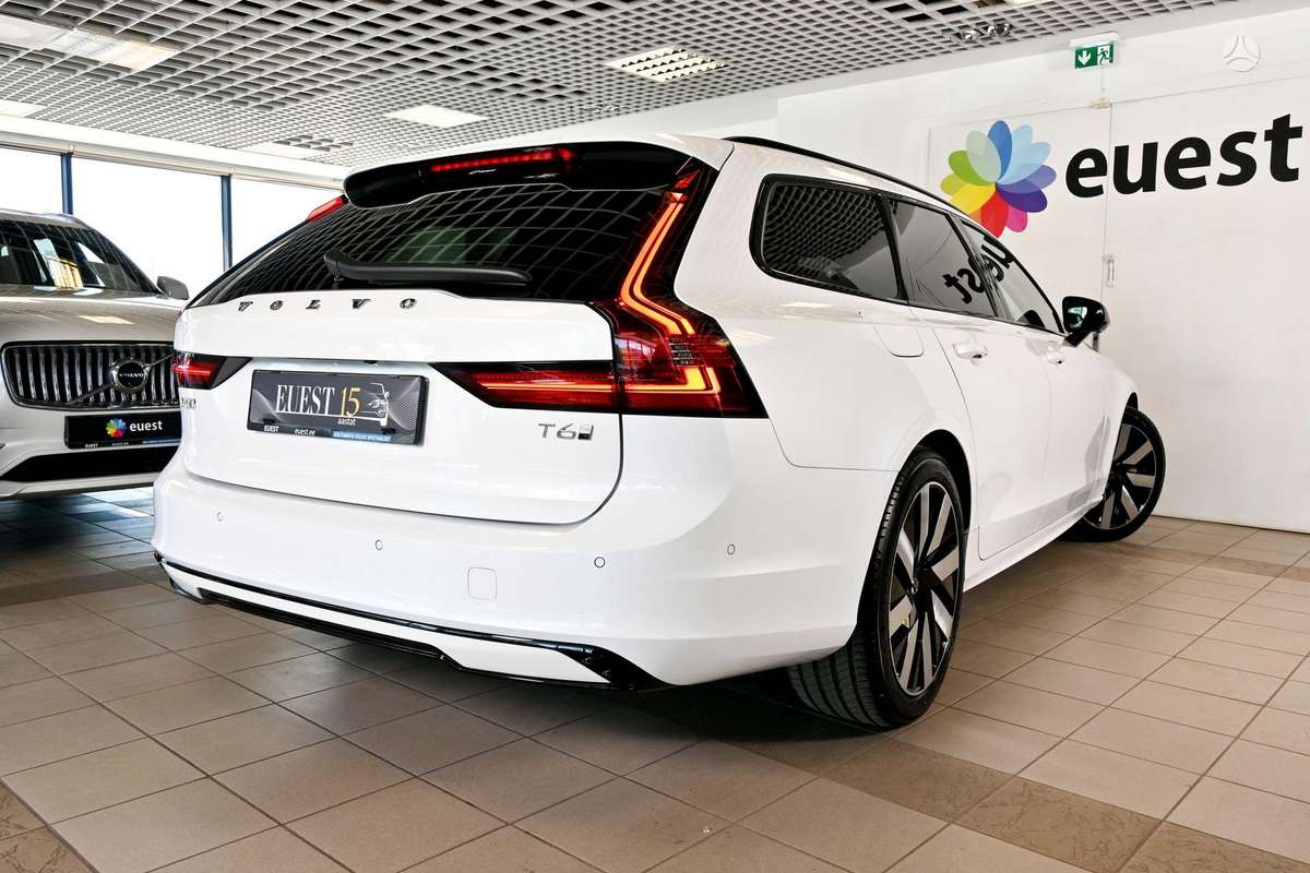 Volvo V90, wagon