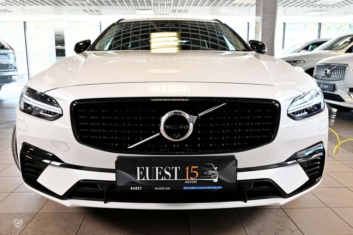 Volvo V90, wagon