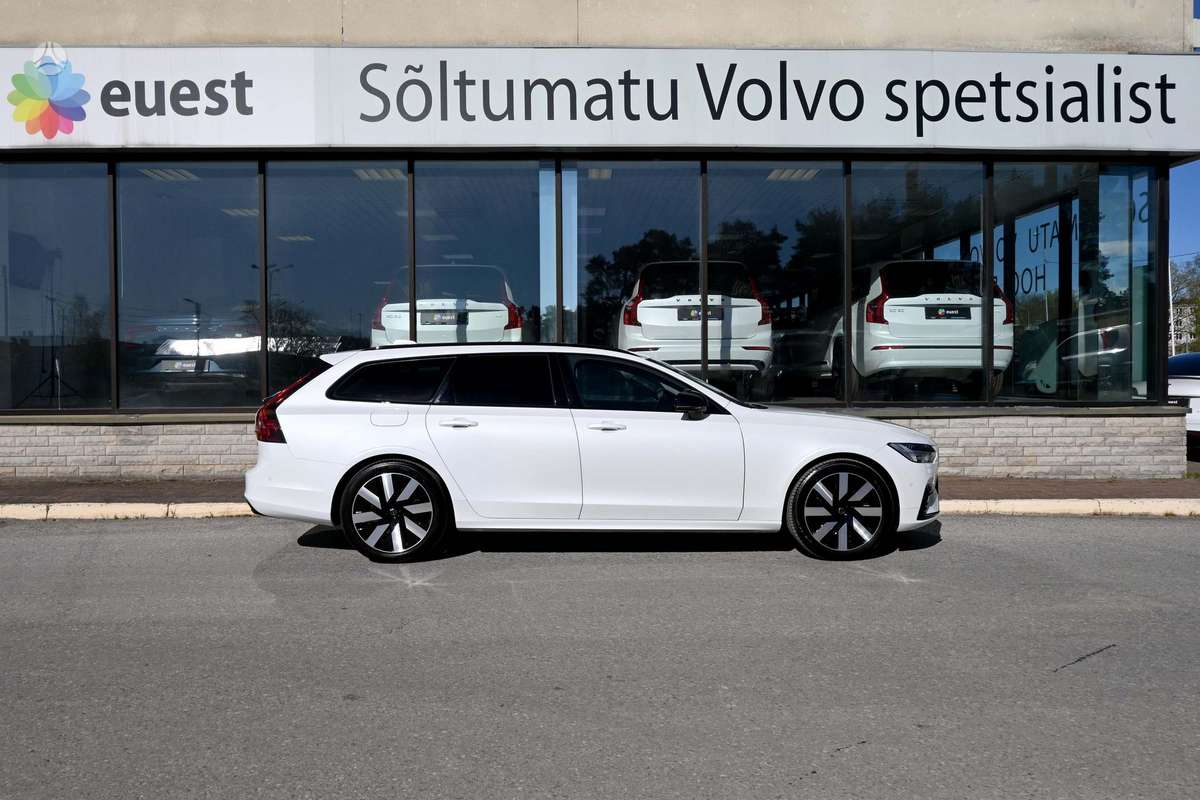 Volvo V90 - 7