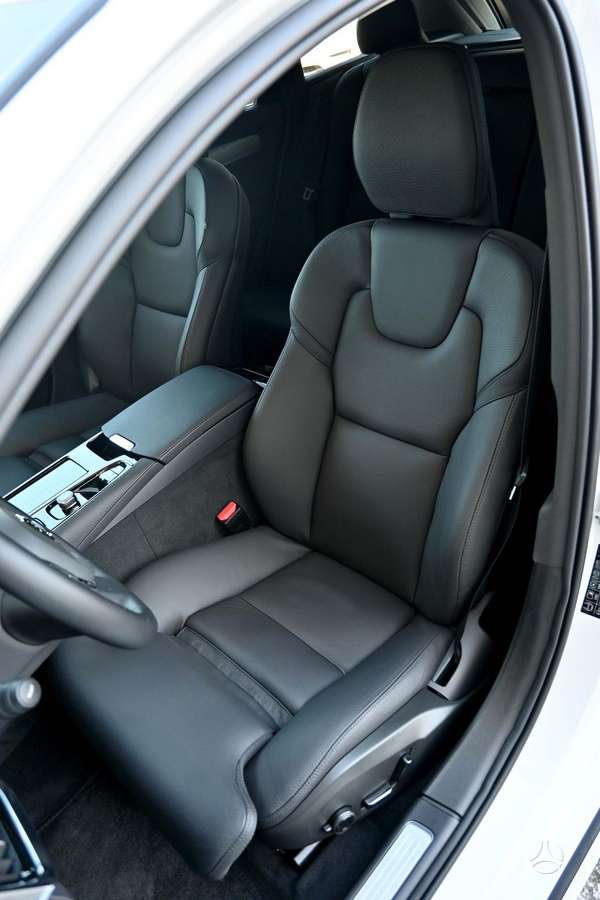 Volvo V90 - 9