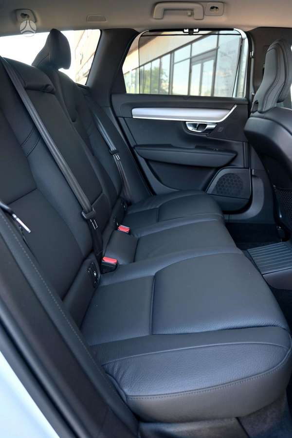 Volvo V90, wagon