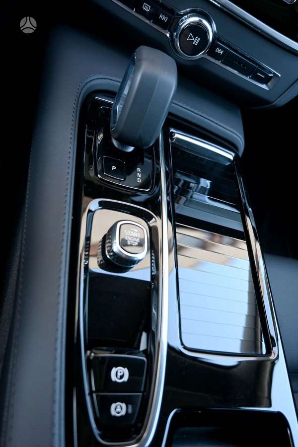 Volvo V90, wagon