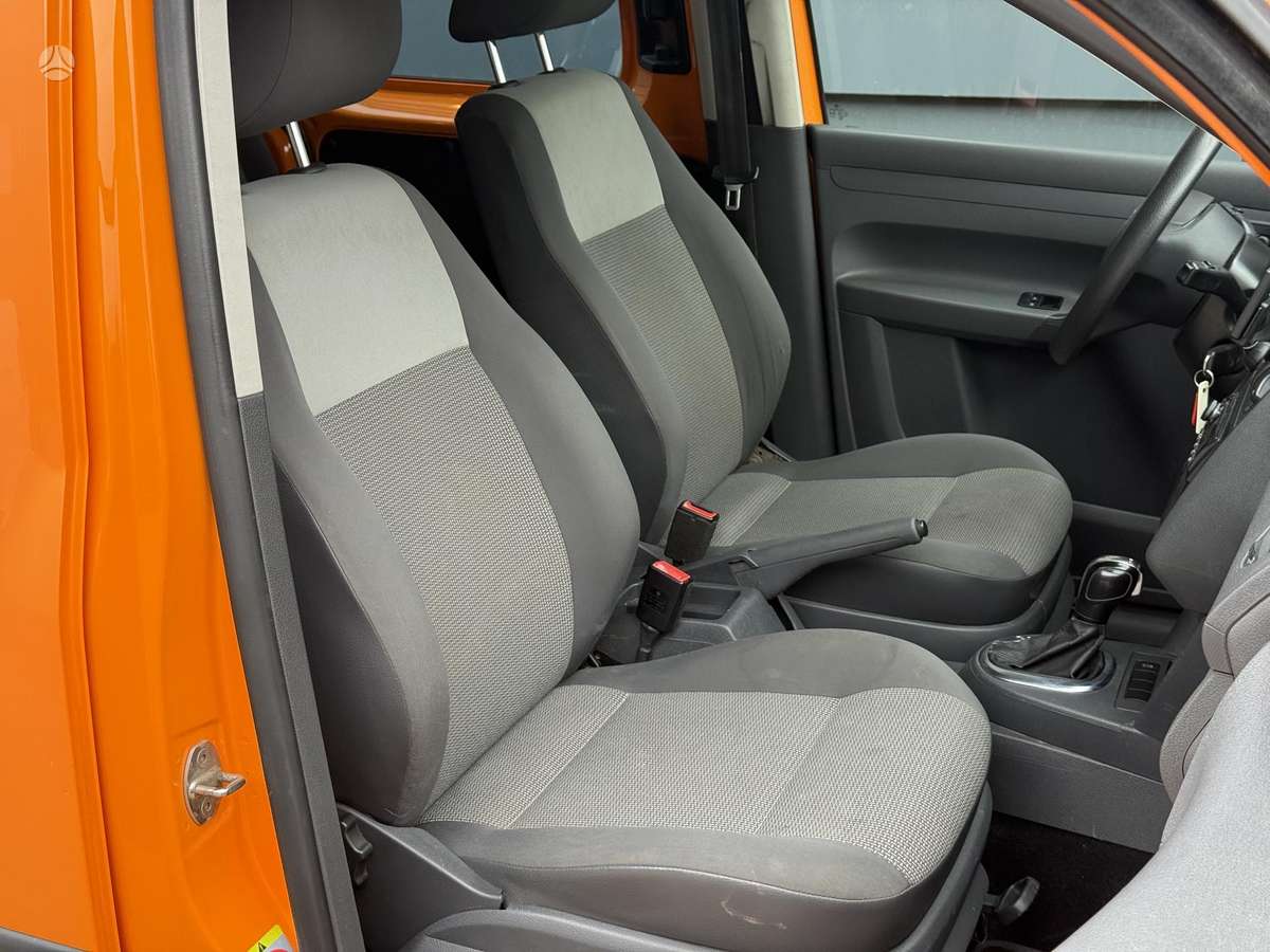 Volkswagen Caddy, 1.6 l., Минивэн