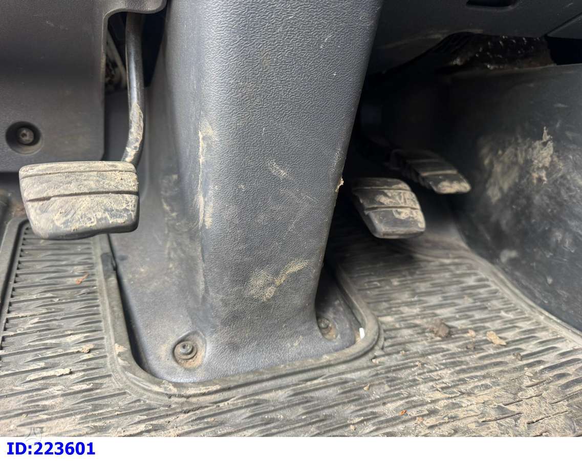 Scania R410 Manual Hydraulics, single sleeper
